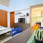 Nido Di Corte Gallo Centro Storico *